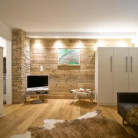 Swiss Chalet-studio In The Historical Leukerbad